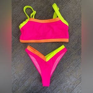 ONEONE swimwear